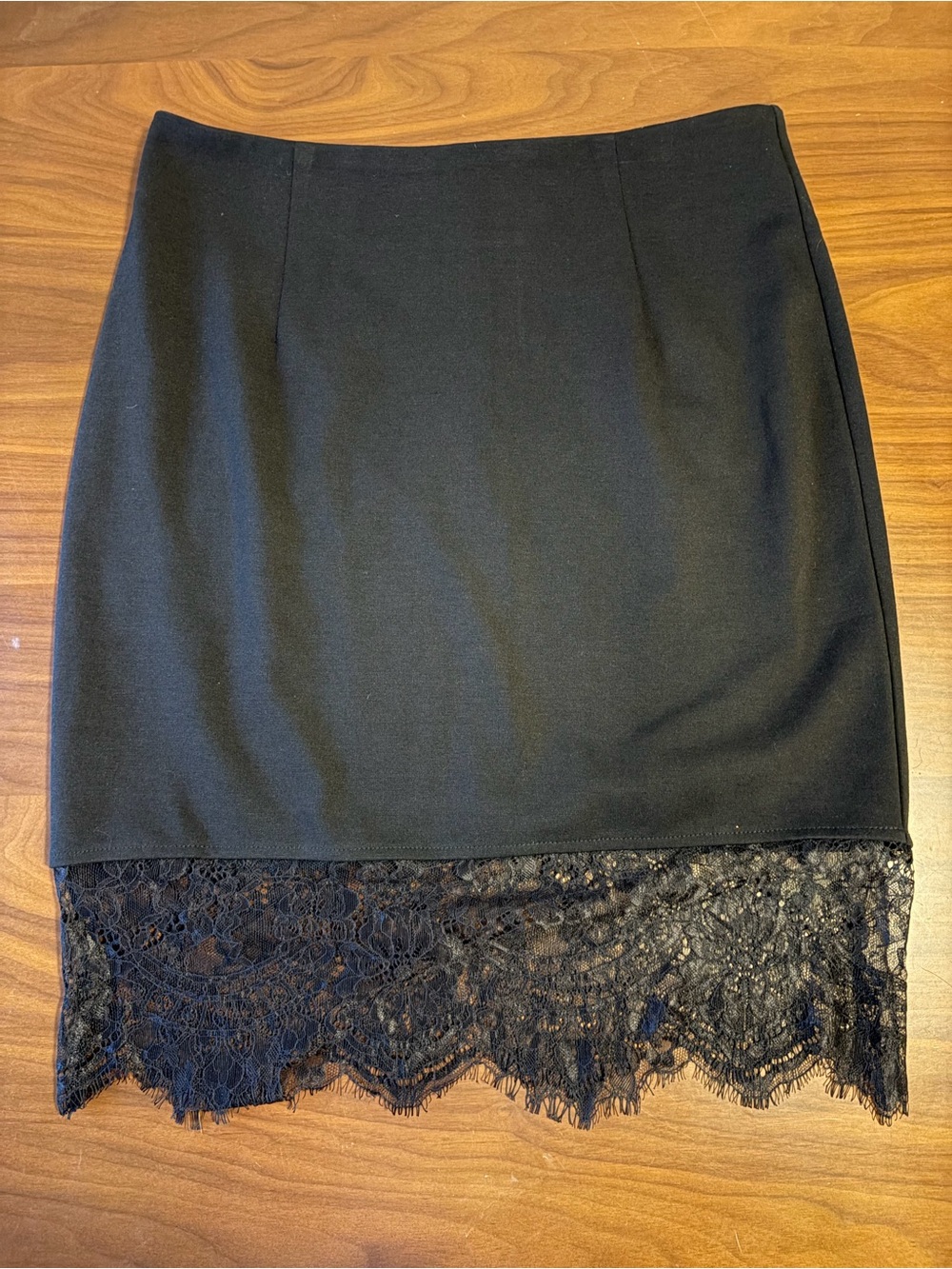 Tobi Black Mini Skirt with Lace Hem